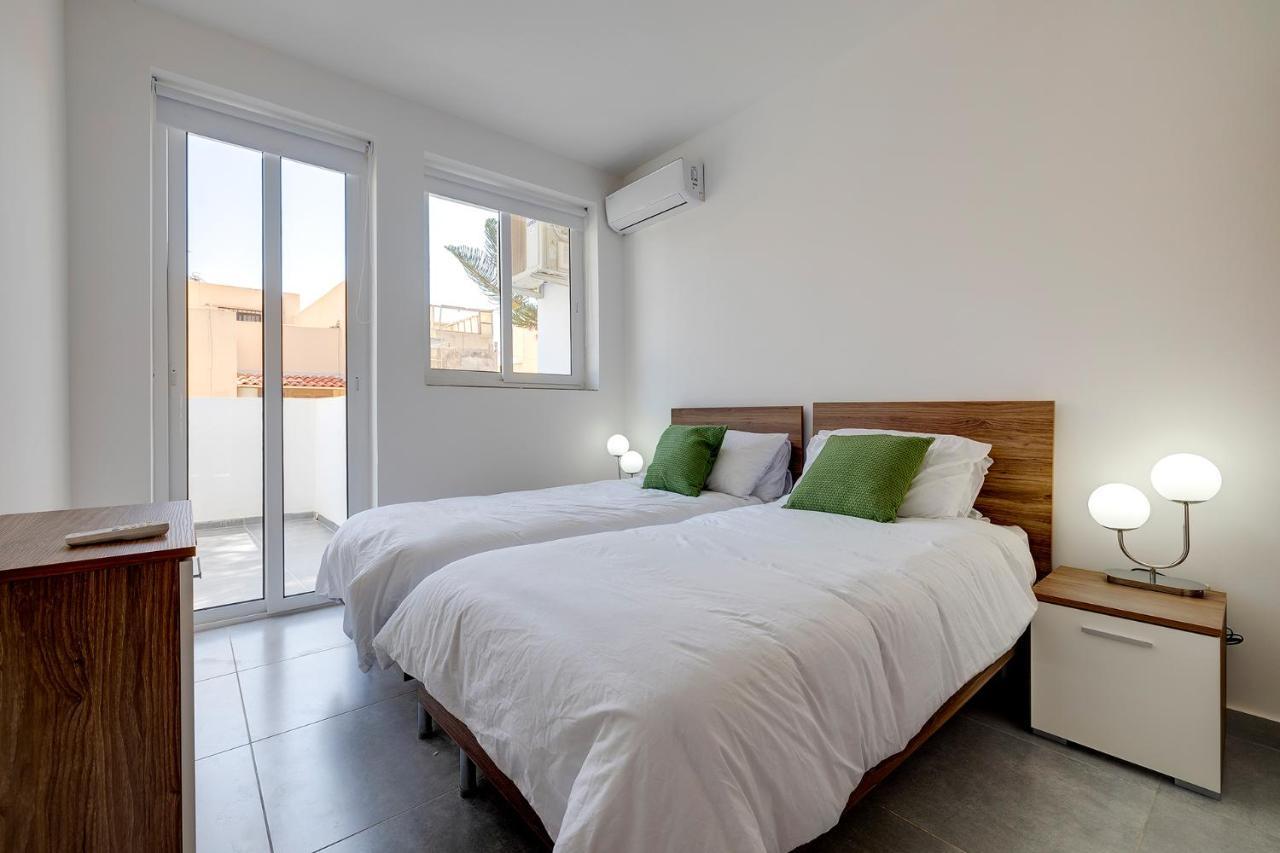 Central Sliema 3-Bedroom Retreat Exterior foto